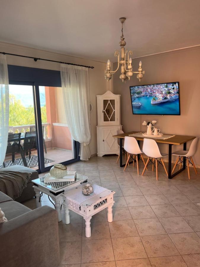 Ostraco Suite 2 Nafpaktos Bagian luar foto